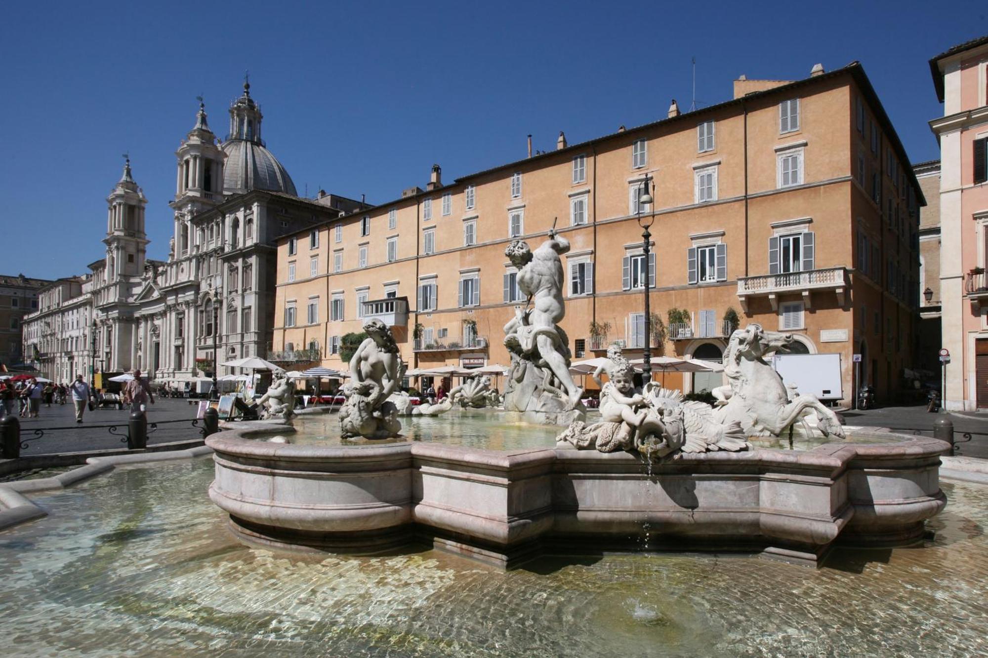 Piazza Navona Apartment Рим Екстериор снимка